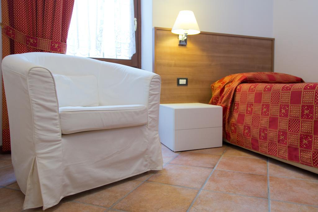 Albergo Antica Locanda Clusone Δωμάτιο φωτογραφία