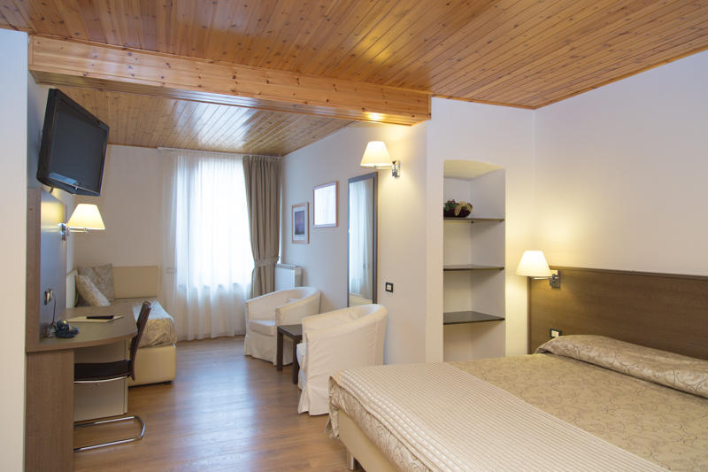 Albergo Antica Locanda Clusone Εξωτερικό φωτογραφία